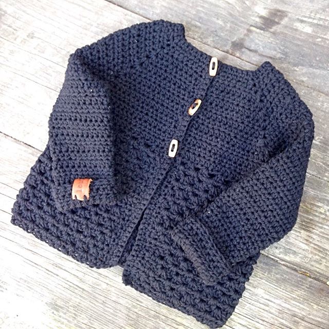 CROCHET PATTERN BABY CARDIGAN