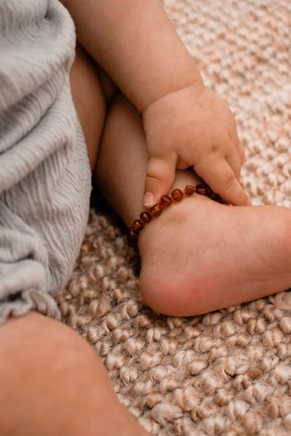 Amber - Enkelbandje baby - (un)polished
