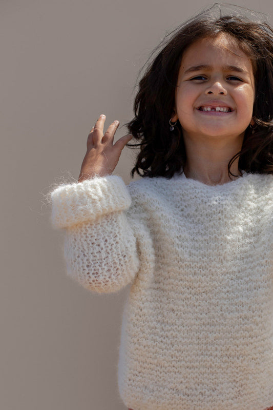 Breipatroon babytrui Charlie (0–4 jaar) – Raglan sweater in ribbelsteek – PDF