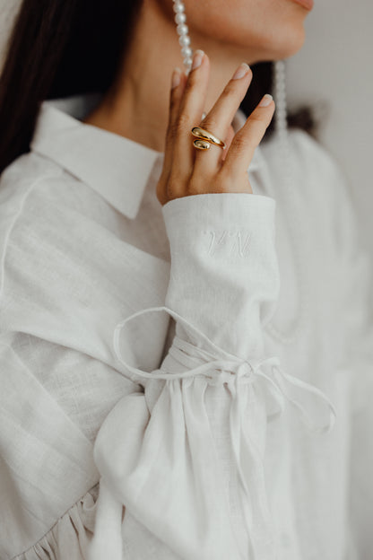 You only need one blouse - White - Linen women's blouse - Can be personalized